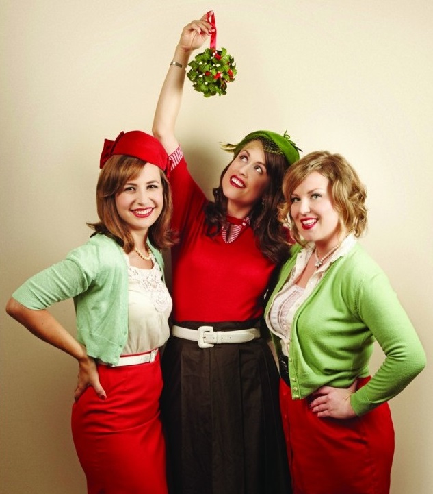 The Good Lovelies Under The Mistletoe