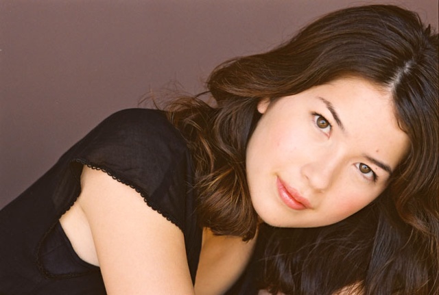 Nichole Bloom Shameless interview image